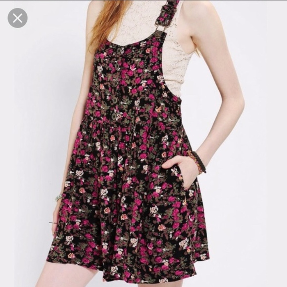 Kimchi Blue Floral Overall Dress